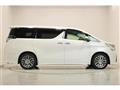 2016 Toyota Vellfire