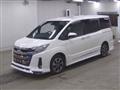 2019 Toyota Noah