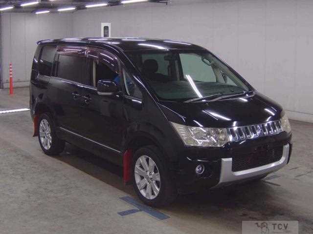 2011 Mitsubishi Delica D5
