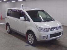 2018 Mitsubishi Delica D5