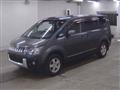 2015 Mitsubishi Delica D5