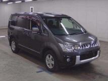 2015 Mitsubishi Delica D5