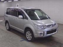 2018 Mitsubishi Delica D5