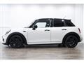 2020 BMW MINI
