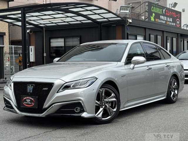 2020 Toyota Crown Hybrid
