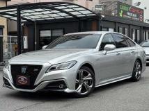 2020 Toyota Crown Hybrid