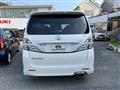 2011 Toyota Vellfire