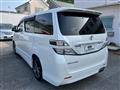 2011 Toyota Vellfire