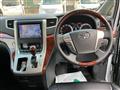 2011 Toyota Vellfire
