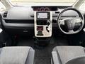 2010 Toyota Noah