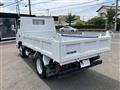 2011 Isuzu Elf Truck