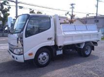 2025 Hino Dutro