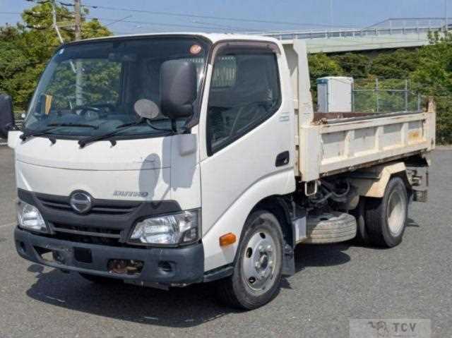 2017 Hino Dutro