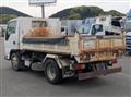 2017 Isuzu Elf Truck