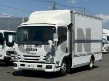 2016 Isuzu Elf Truck