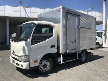 2022 Hino Dutro