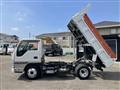 2020 Isuzu Elf Truck