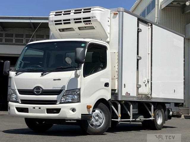 2017 Hino Dutro