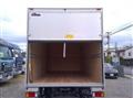 2025 Isuzu Elf Truck