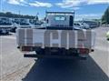 2014 Isuzu Elf Truck