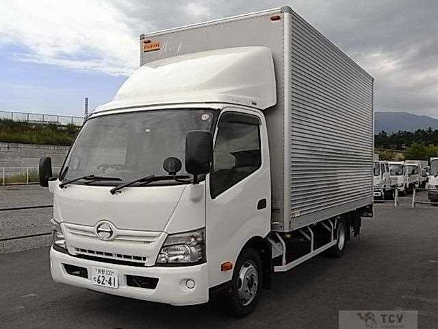 2012 Hino Dutro