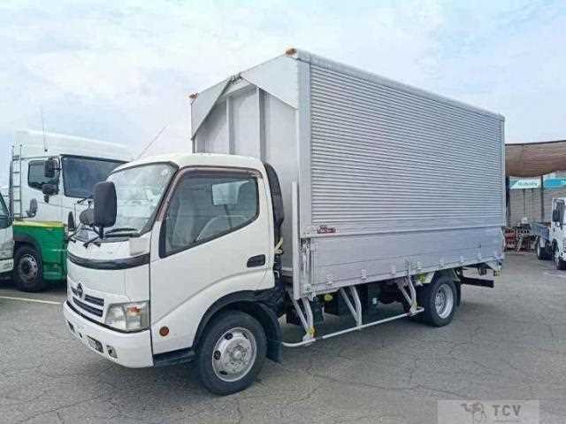 2008 Hino Dutro