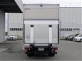 2025 Mitsubishi Fuso Canter