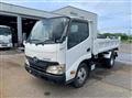 2012 Hino Dutro