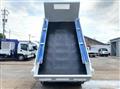 2012 Hino Dutro