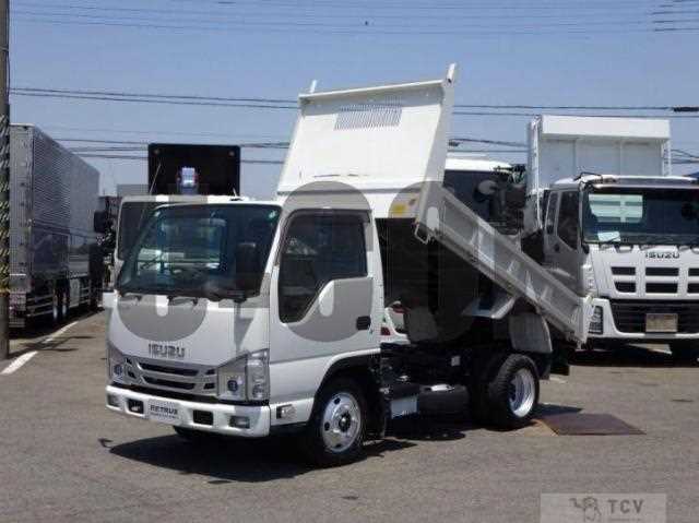2022 Isuzu Elf Truck