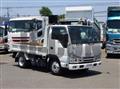 2022 Isuzu Elf Truck