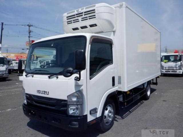 2017 Isuzu Elf Truck