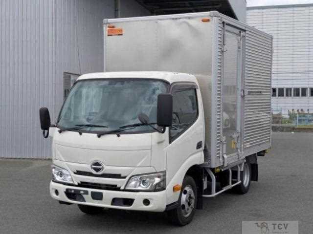 2024 Hino Dutro
