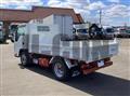 2025 Isuzu Elf Truck