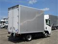 2023 Isuzu Elf Truck