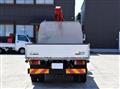 2020 Isuzu Elf Truck