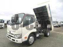 2022 Hino Dutro