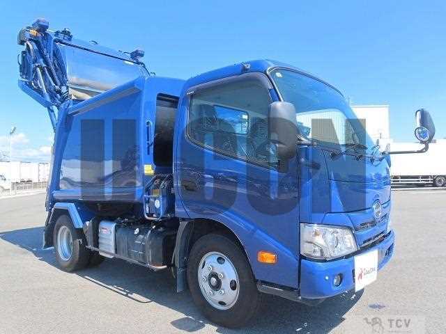 2021 Hino Dutro