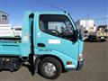 2013 Hino Dutro