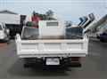 2013 Isuzu Elf Truck