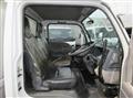 2013 Isuzu Elf Truck
