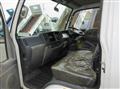 2013 Isuzu Elf Truck