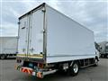 2020 Isuzu Elf Truck