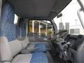 2017 Mitsubishi Fuso Canter Guts