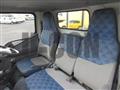 2017 Mitsubishi Fuso Canter Guts