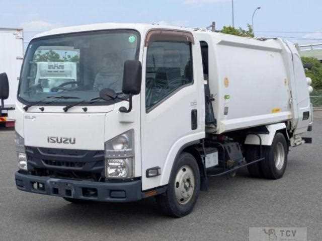2015 Isuzu Elf Truck