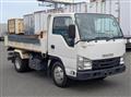 2017 Isuzu Elf Truck
