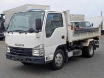 2017 Isuzu Elf Truck