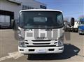 2019 Isuzu Elf Truck