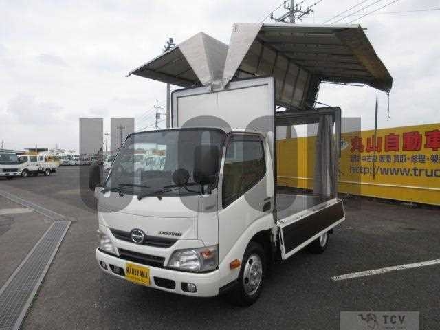 2015 Hino Dutro